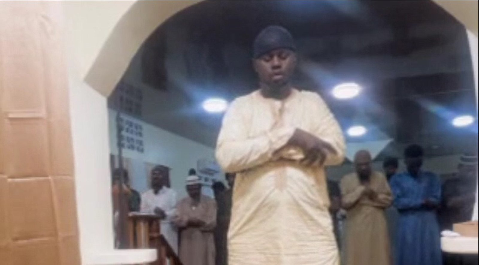 Taraweeh Prayer Thumbnail